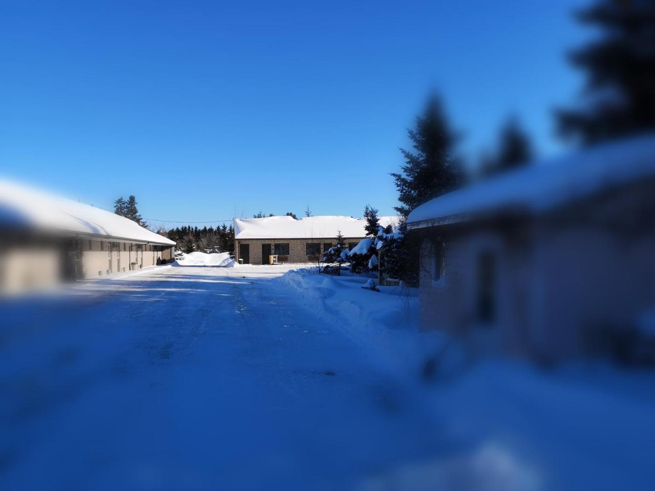 Motel Alexandrin Saint-Georges Exteriér fotografie